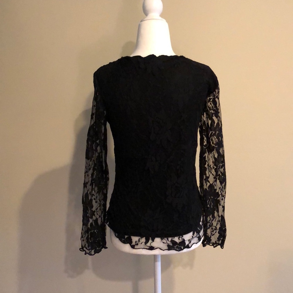 Lace blouse - Picture 2 of 3